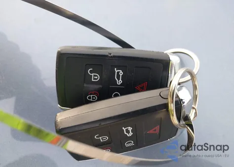 2018 Land Rover Discovery Hse Luxury from USA, damaged, VIN SALRT2RV8JA065577